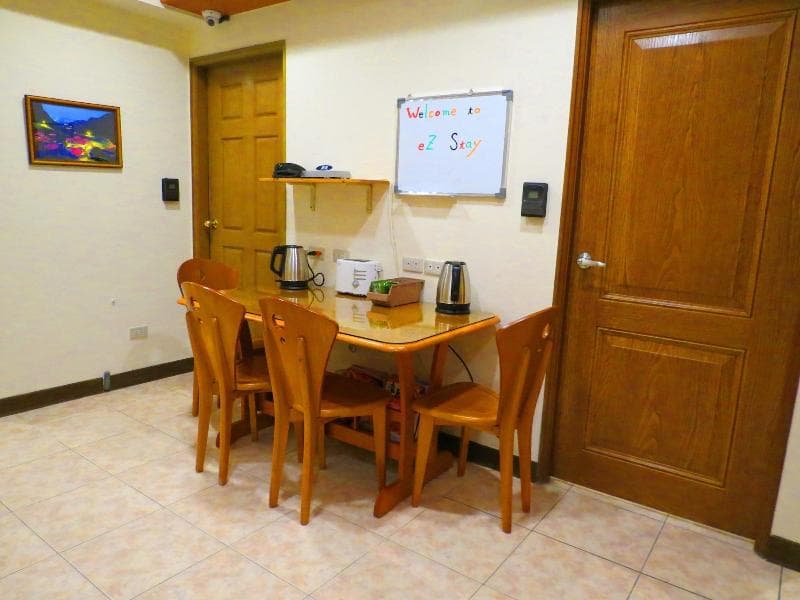Ez Stay Juifen (Adults Only) 3