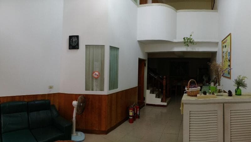 Qin Shui House main