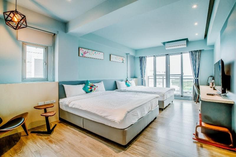 Ocean Party B&B 3
