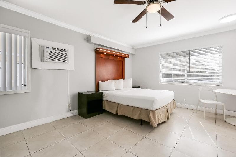 Oceanside Boutique Hotel Hollywood 2