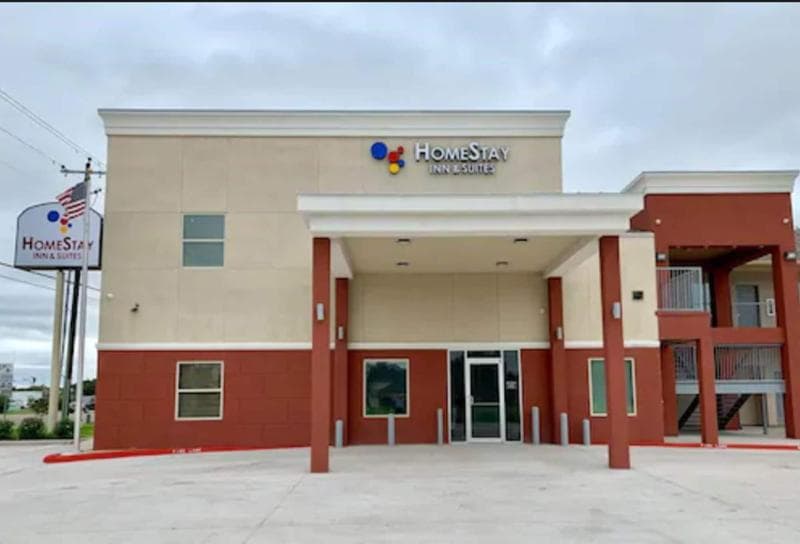 Homestay Inn & Suites Edinburg 4