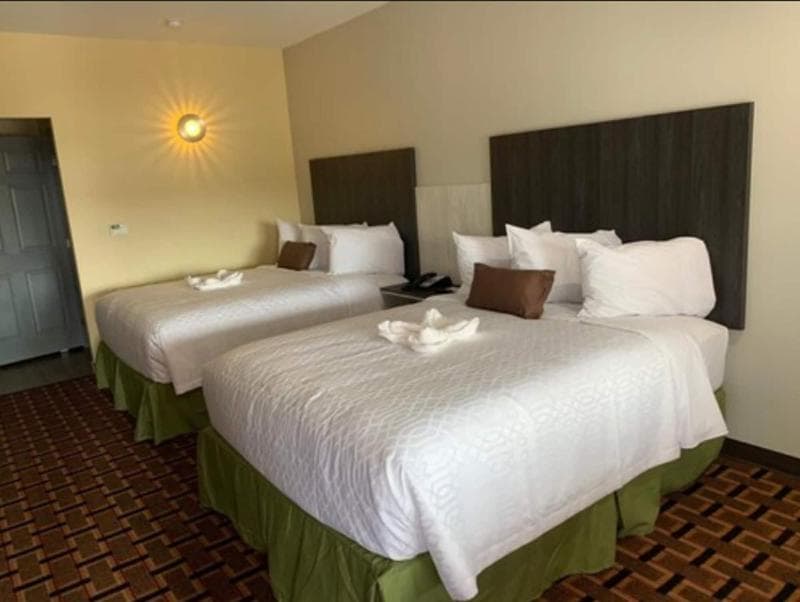 Homestay Inn & Suites Edinburg 2