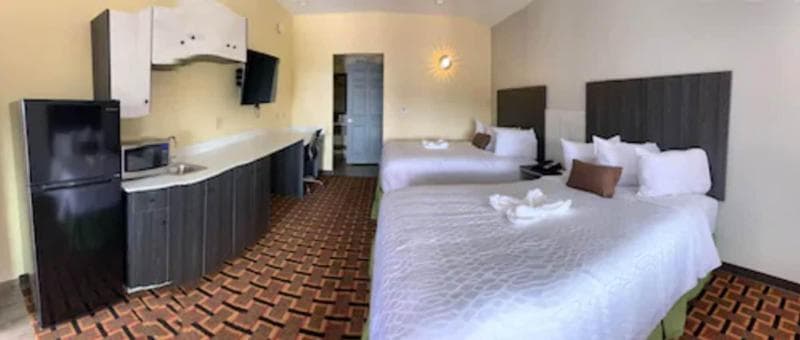 Homestay Inn & Suites Edinburg 5
