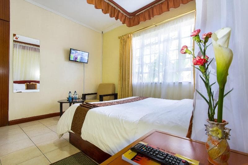 Convent International Hotel 4