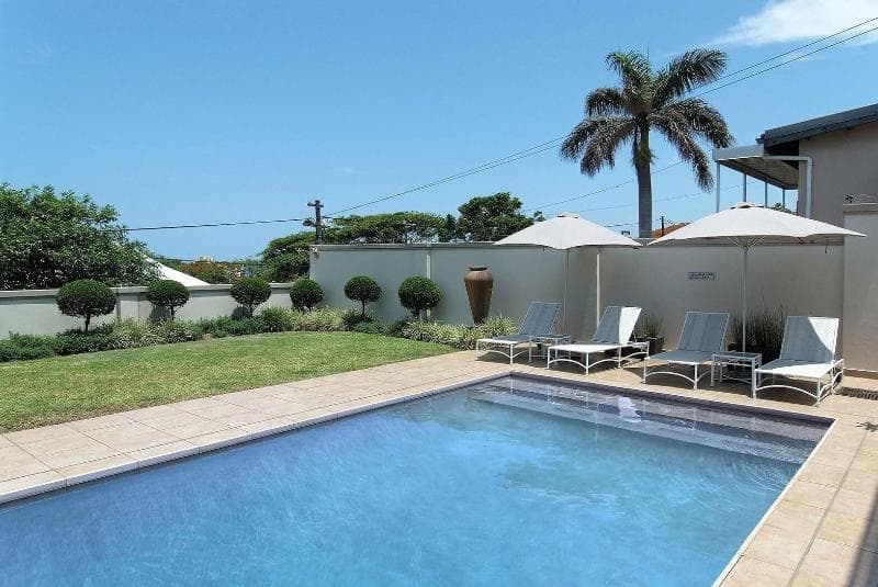 Ushaka Manor Guest House photo 1