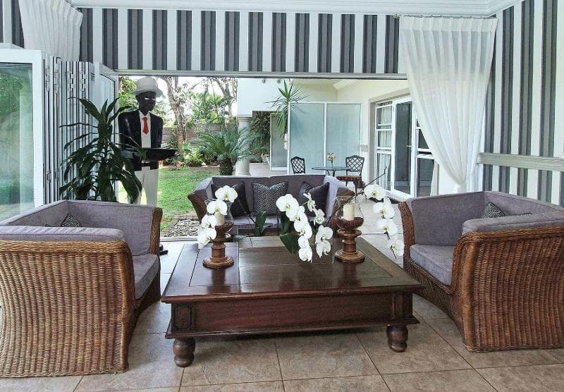 Ushaka Manor Guest House main