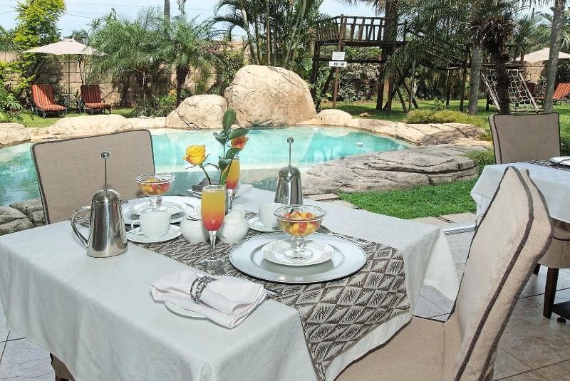 Ushaka Manor Guest House 3