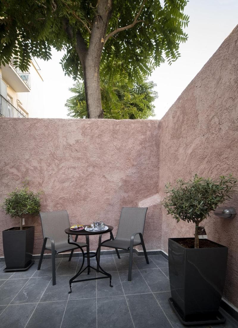 Plaka Arch Suites photo 1