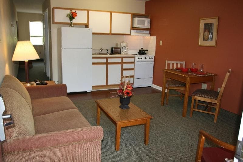 Affordable Suites Rocky Mount 3