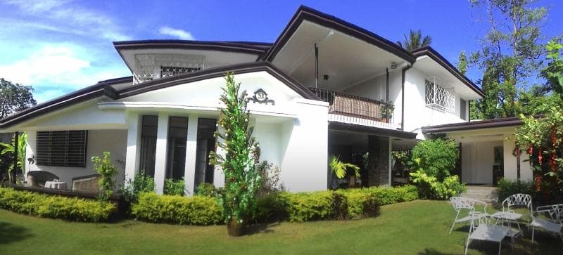 The Big House A Heritage Home 4