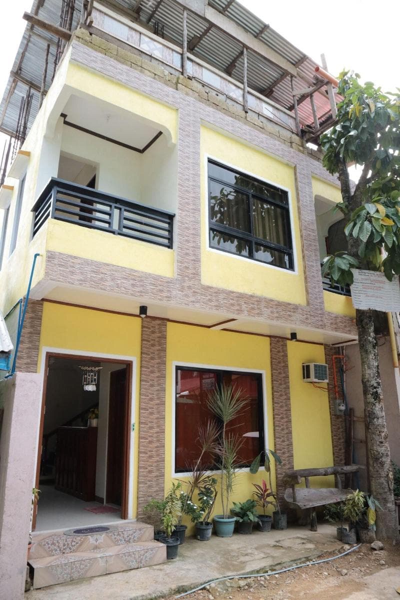 Faith Rica Pension 3
