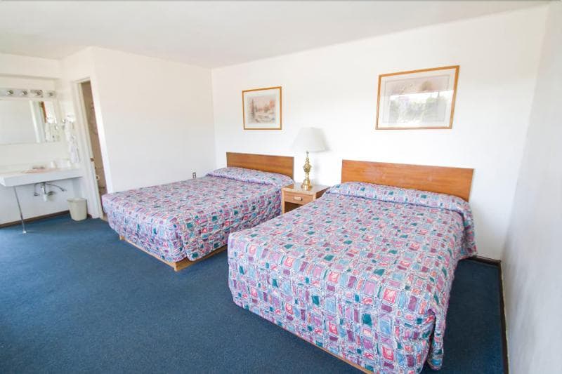 Brooks Street Motor Inn 3