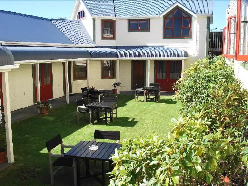 Ducks & Drakes Boutique Motel & Backpackers (Adults Only) main