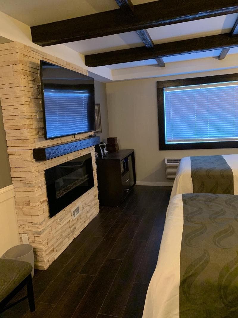 Cedar Stables Inn And Suites main
