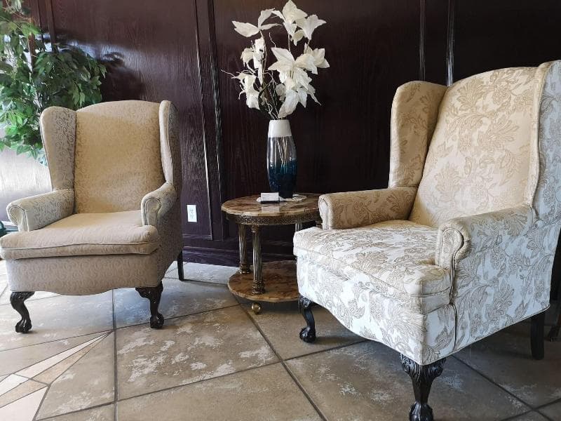 The Medicine Hat Villa 3