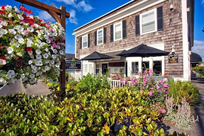 Cannon Beach Hotel Collection 4