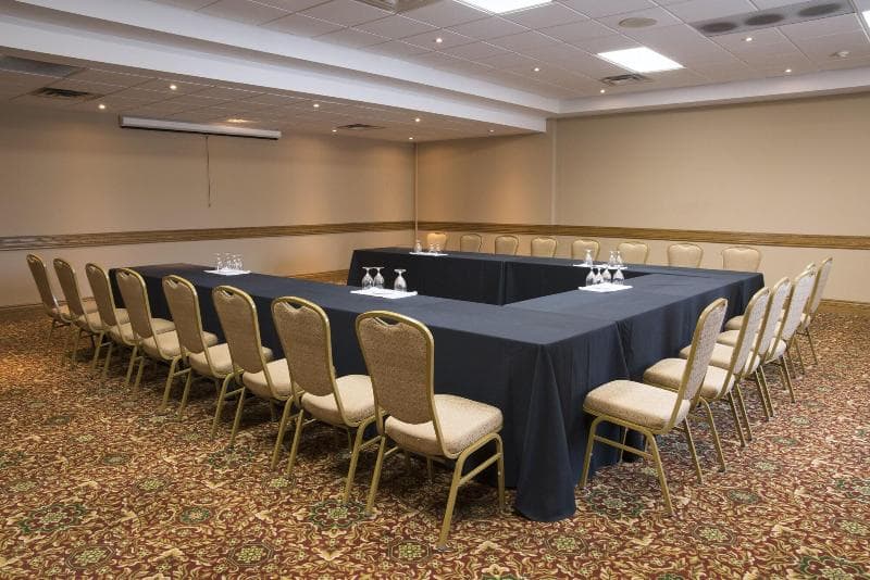 The Inn Of Waterloo &  Conference Centre main