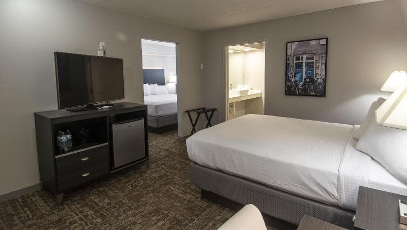 Americana Modern Hotel 2