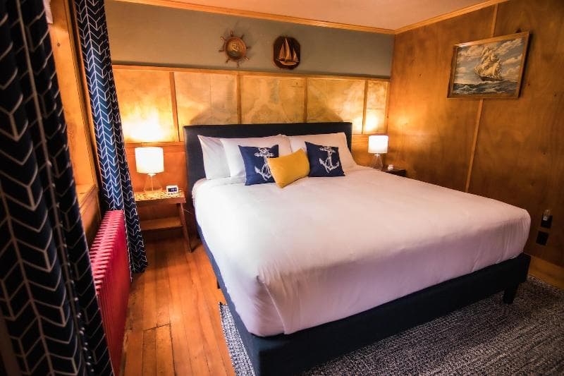 Anchor Inn Resort 3