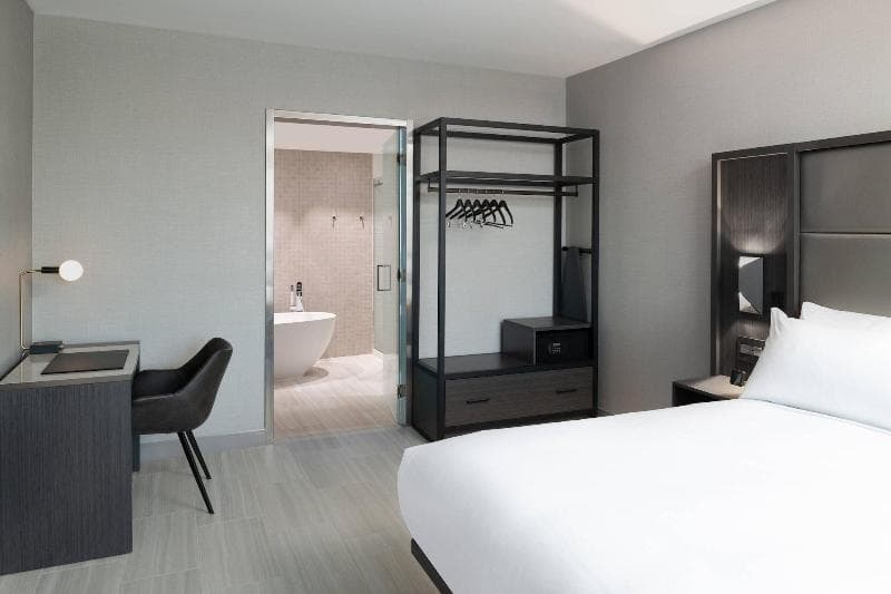 Ac Hotel By Marriott Portsmouth 5