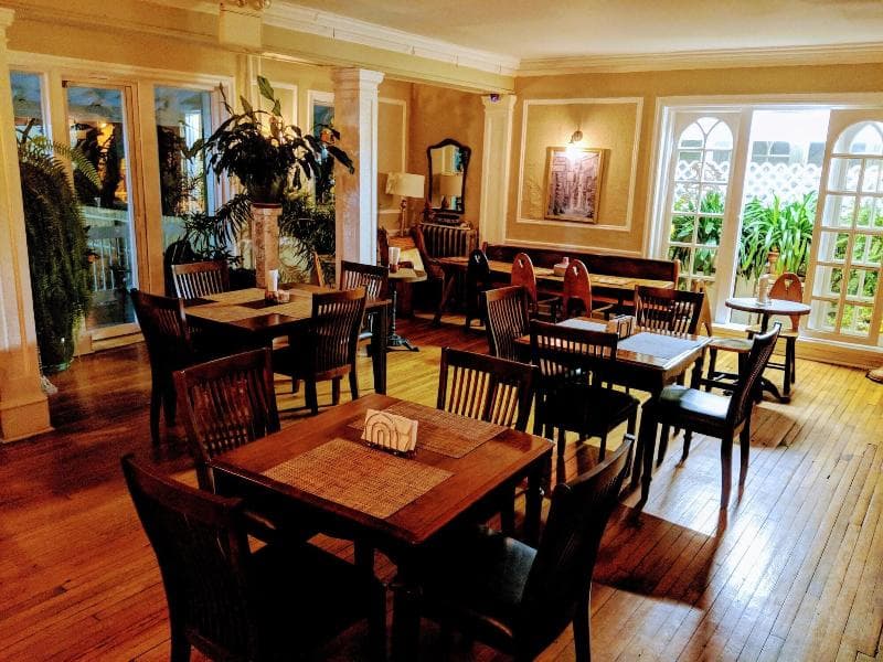 The Chelsea Pub And Hotel 3