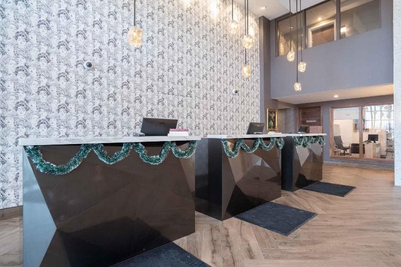 Sandman Signature Ottawa Airport Hotel 4