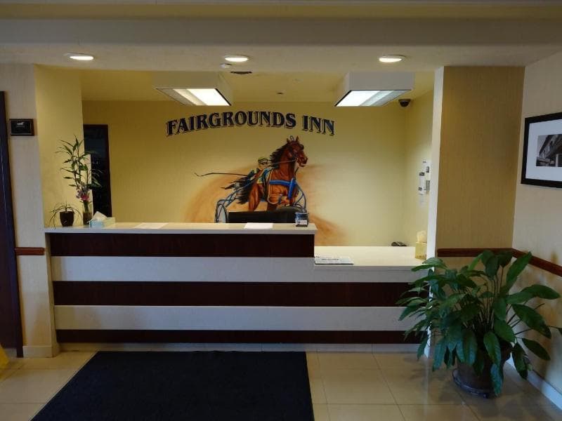 Fairgrounds Inn 4