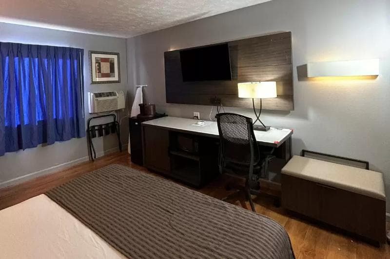 Emporia Inn photo 1