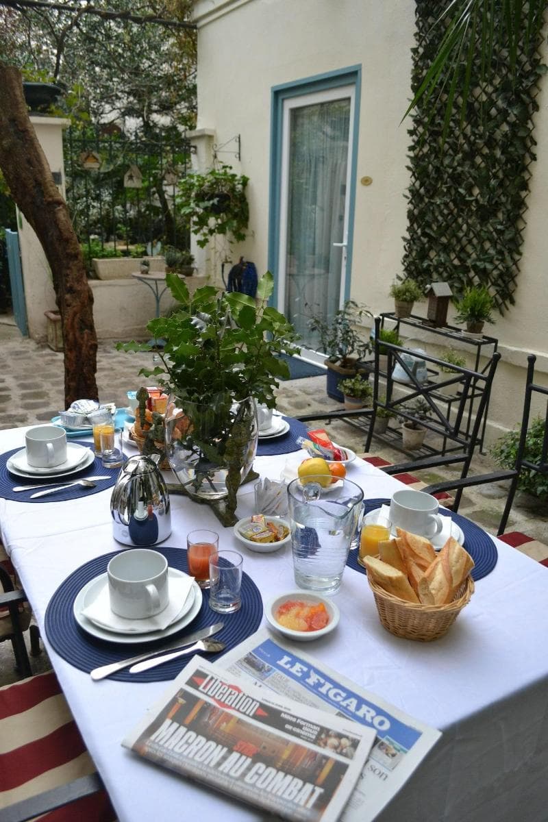 Nouvel Hotel photo 1