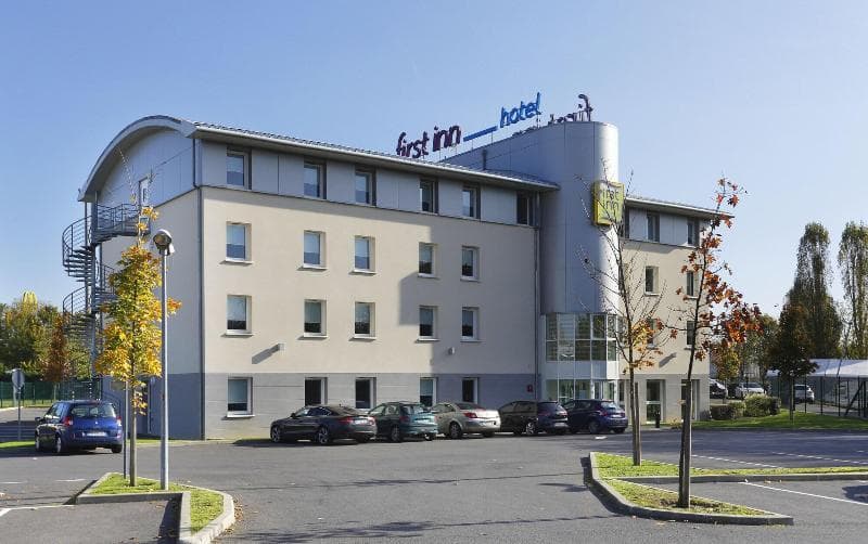 First Inn Hotel Paris Sud Les Ulis photo 1