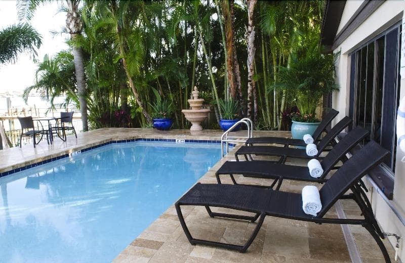 Pasa Tiempo Private Waterfront Resort - Adults Only main