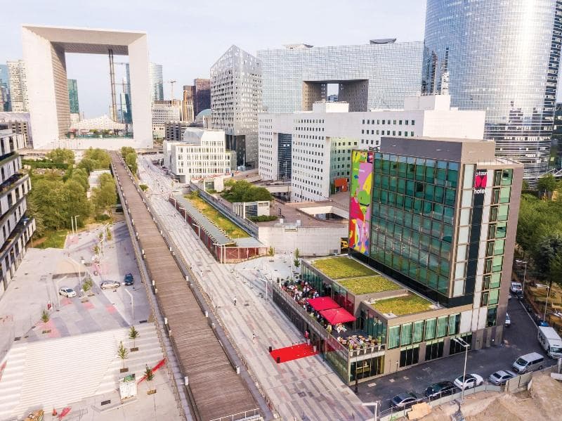 citizenM Paris La Defense Hotel photo 1