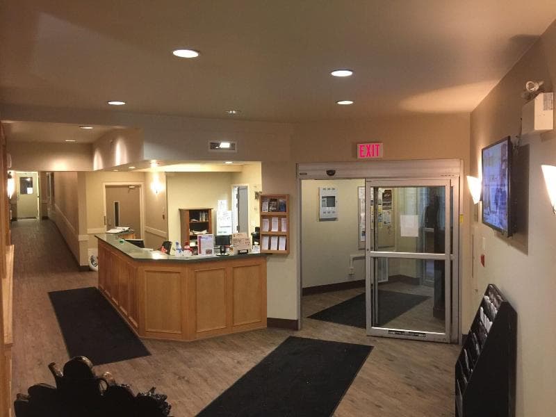 Best Canadian Motor Inn Peace River 5