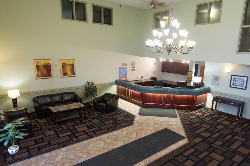 Nova Inn Acheson 4