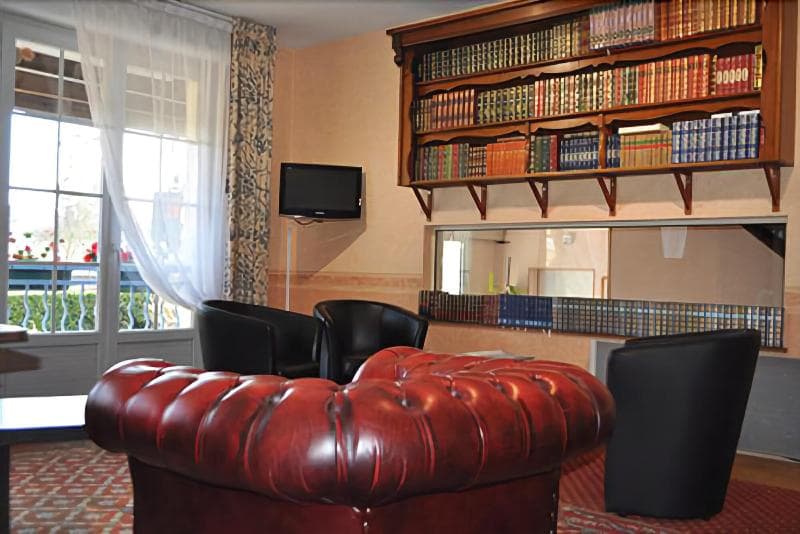 Hôtel Le Castel main