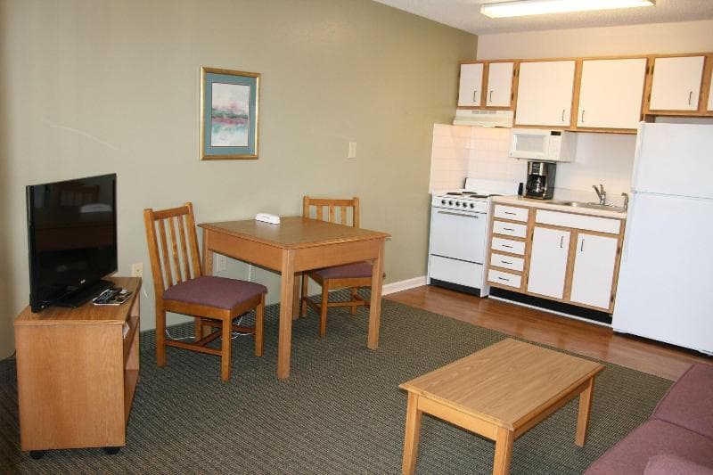 Affordable Suites Sumter photo 1