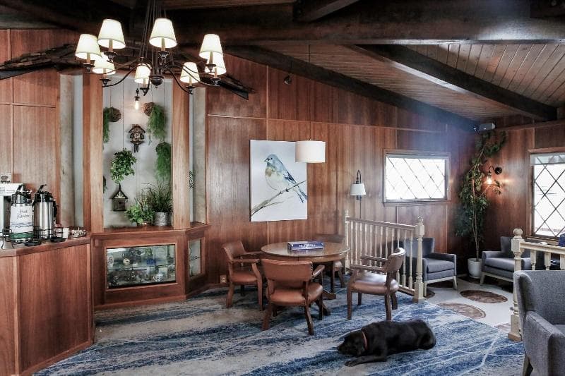 Bluebird Inn 3