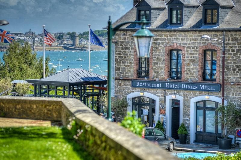 Restaurant Hotel Didier Mril 5