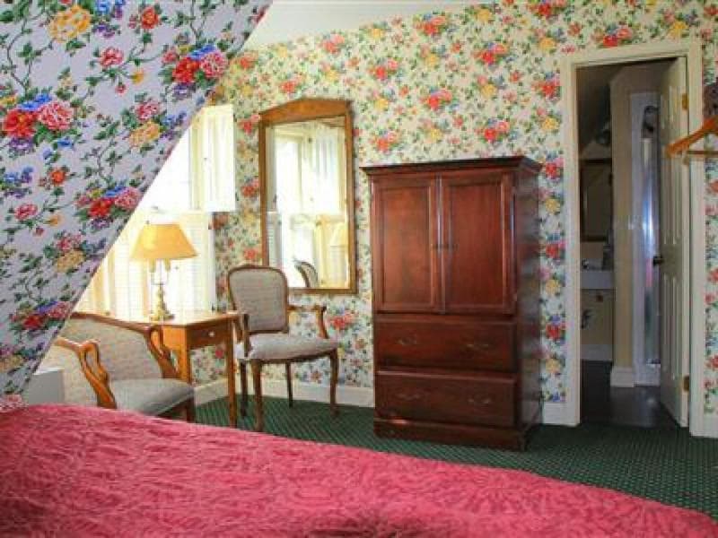 Inn On Mackinac photo 1