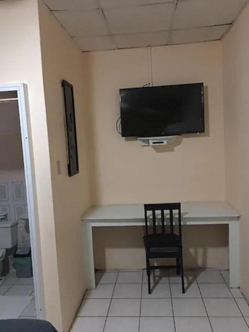 Sunset Inn Hotel 4