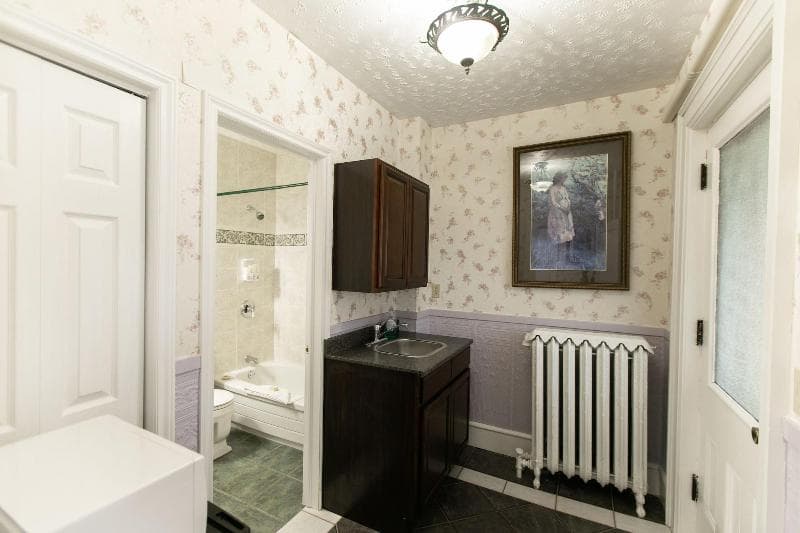 Prince Street Suites 3