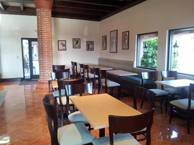 Jaybird's Inn 5