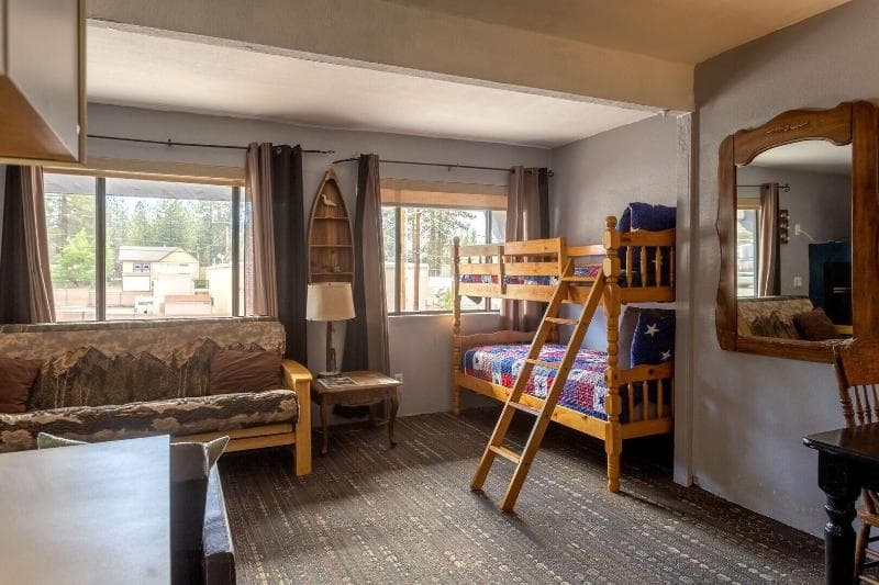 Village Inn By Socal Vacations 3