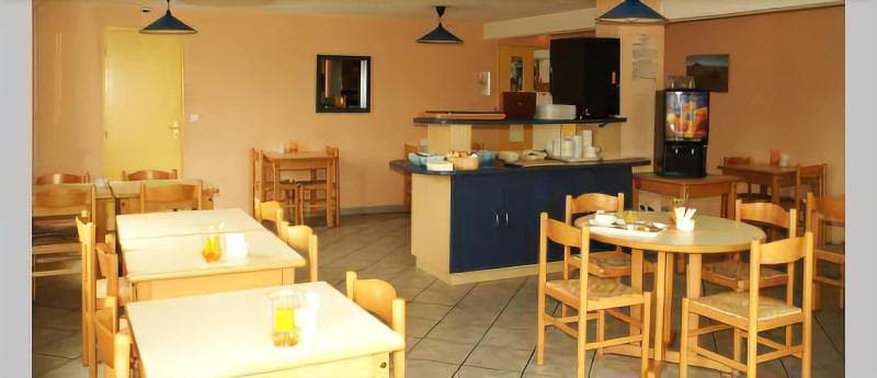 Brit Hotel Essentiel Saint-Flour 5