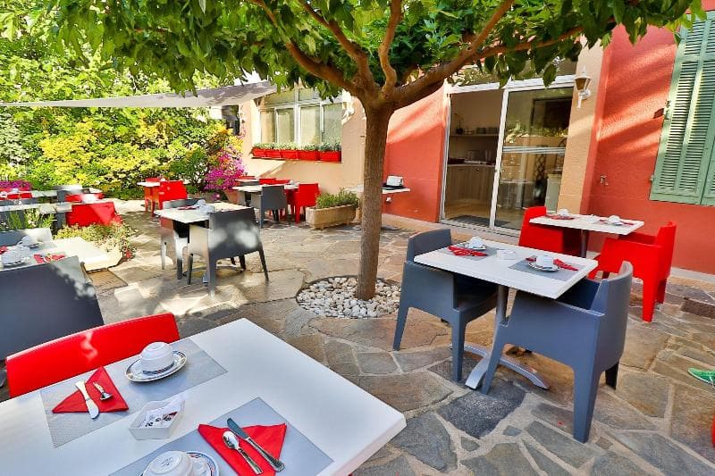 Le Provençal 5