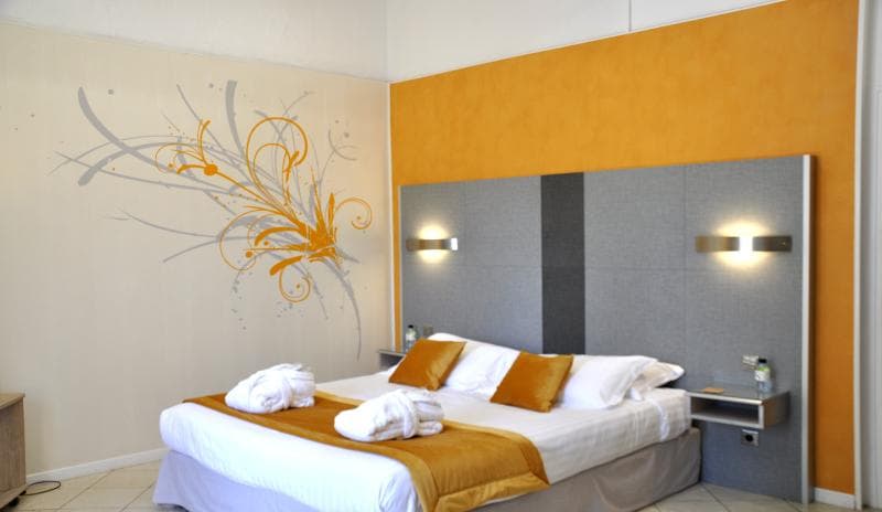 Private Hotel - Adults Only 4