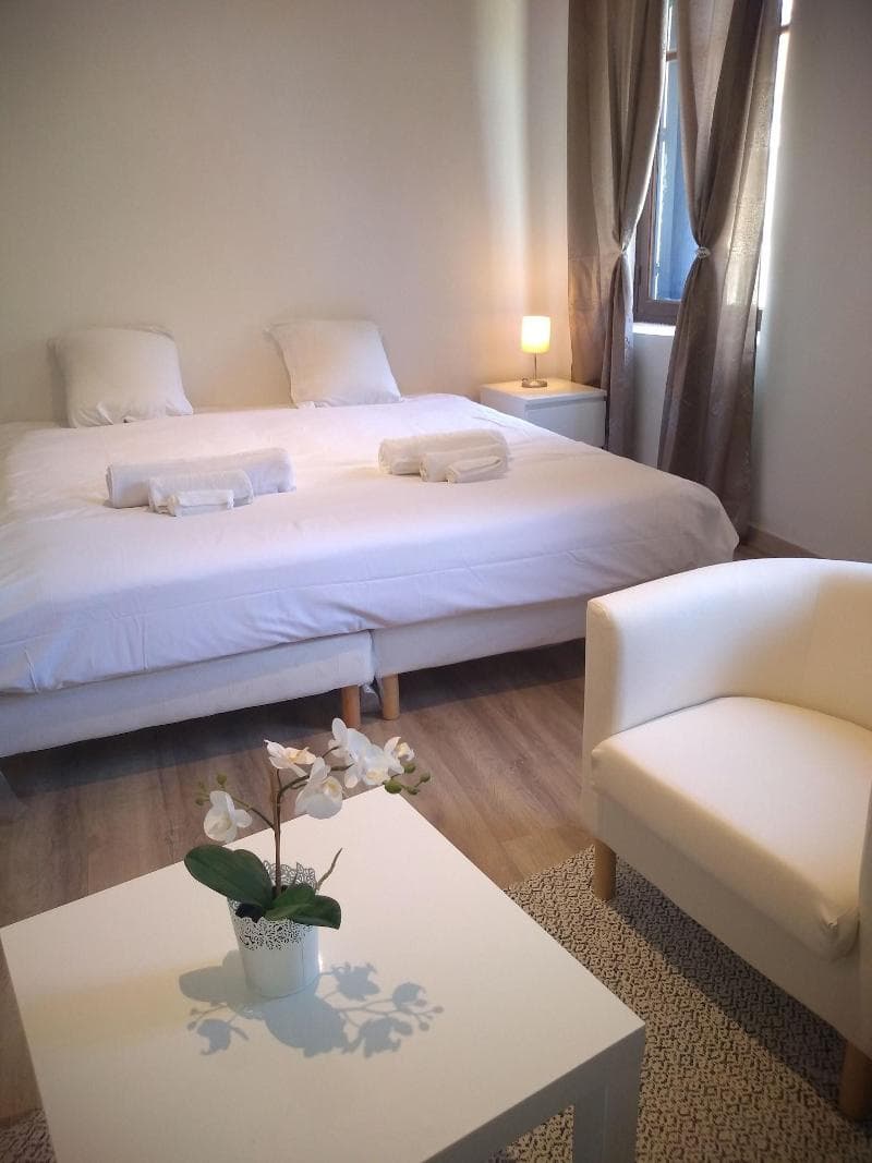 Hotel Renaissance photo 1