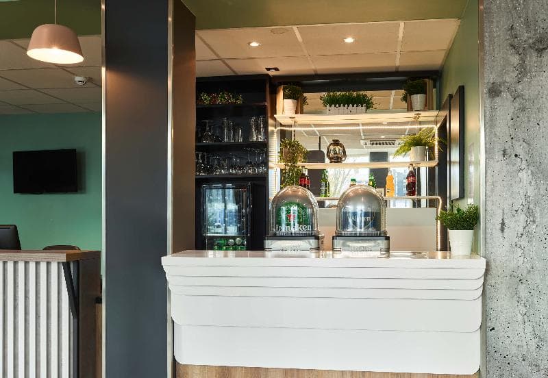 B&B Hotel Massy Gare Tgv 4