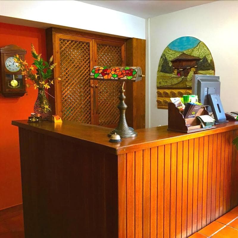 Hotel Los Ángeles 4