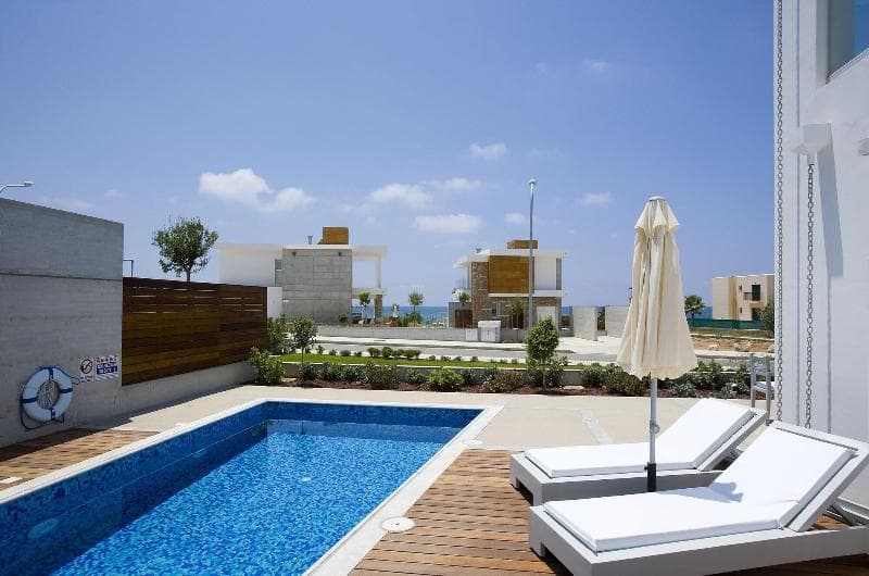 Paradise Cove Luxurious Beach Villas main